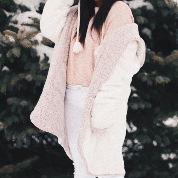 Cozy Reversible Jacket - Picture 4 of 4